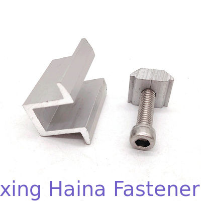 Montaż panelu słonecznego Środkowy aluminiowy zacisk ze śrubą z łbem sześciokątnym