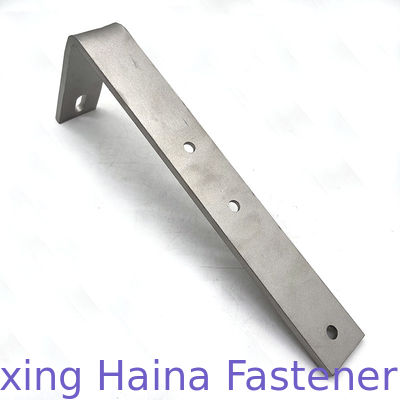 Duży płaski kątownik ze stali nierdzewnej w kształcie litery L Uchwyt do montażu narożnego panelu słonecznego